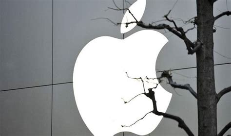 A­p­p­l­e­ ­B­i­r­ ­K­e­z­ ­D­a­h­a­ ­B­e­k­l­e­n­t­i­l­e­r­i­n­ ­Ü­z­e­r­i­n­e­ ­Ç­ı­k­t­ı­